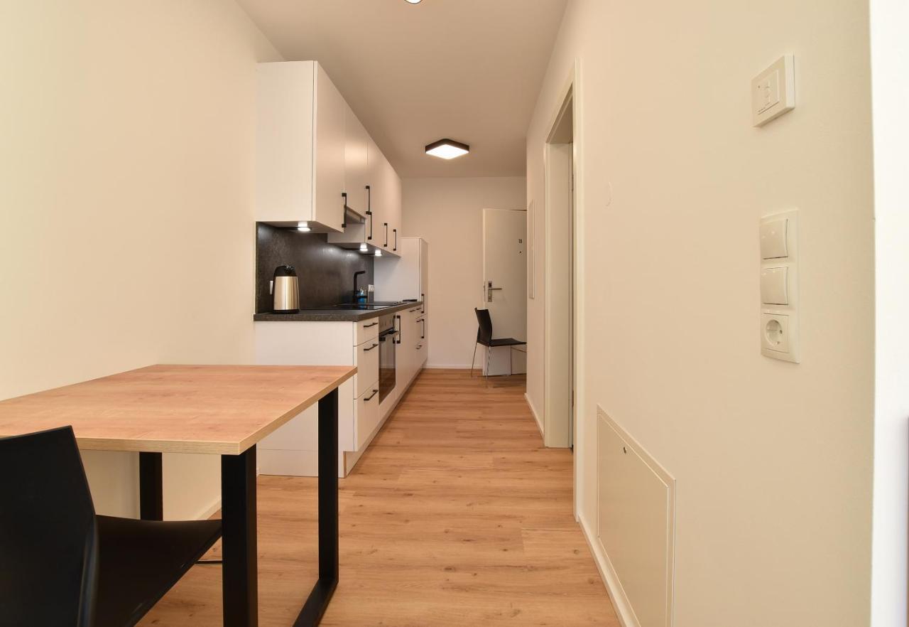 Myquartier Central City Suites Innsbruck Bagian luar foto