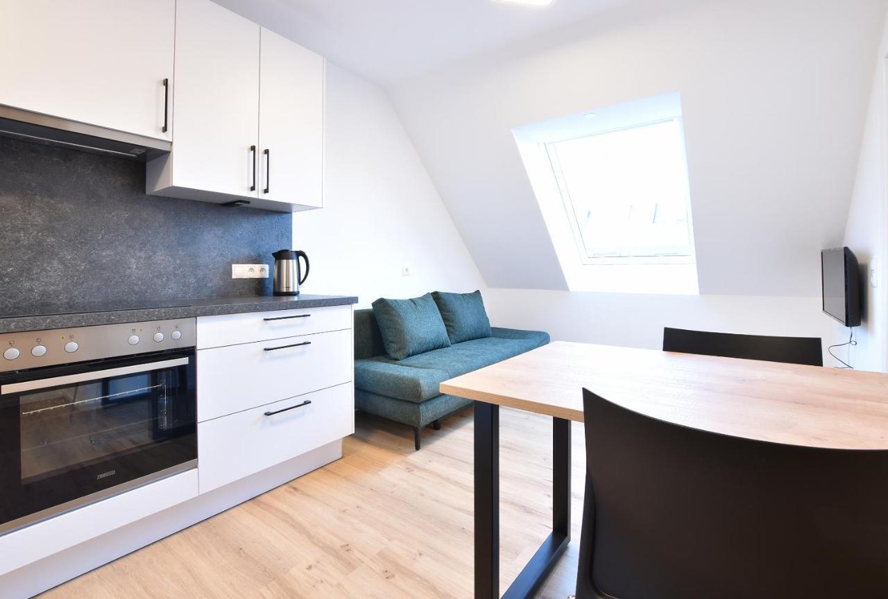 Myquartier Central City Suites Innsbruck Bagian luar foto